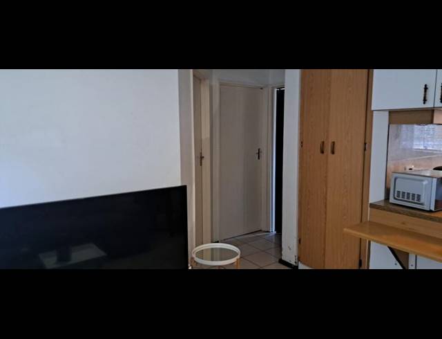 2 BEDROOM APARTMENT FOR SALE IN SYDENHAM